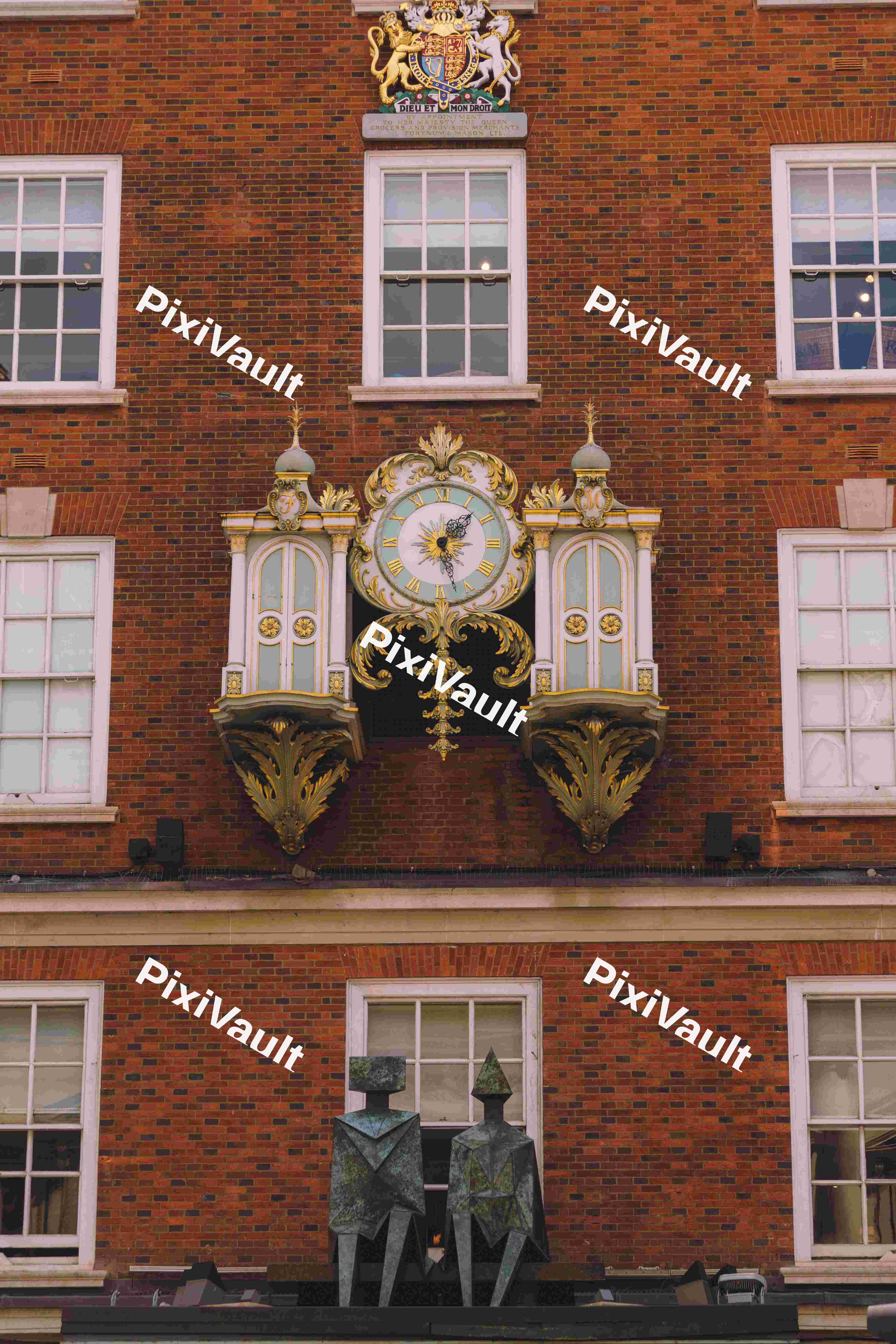 Gold and Green Clock (Close)